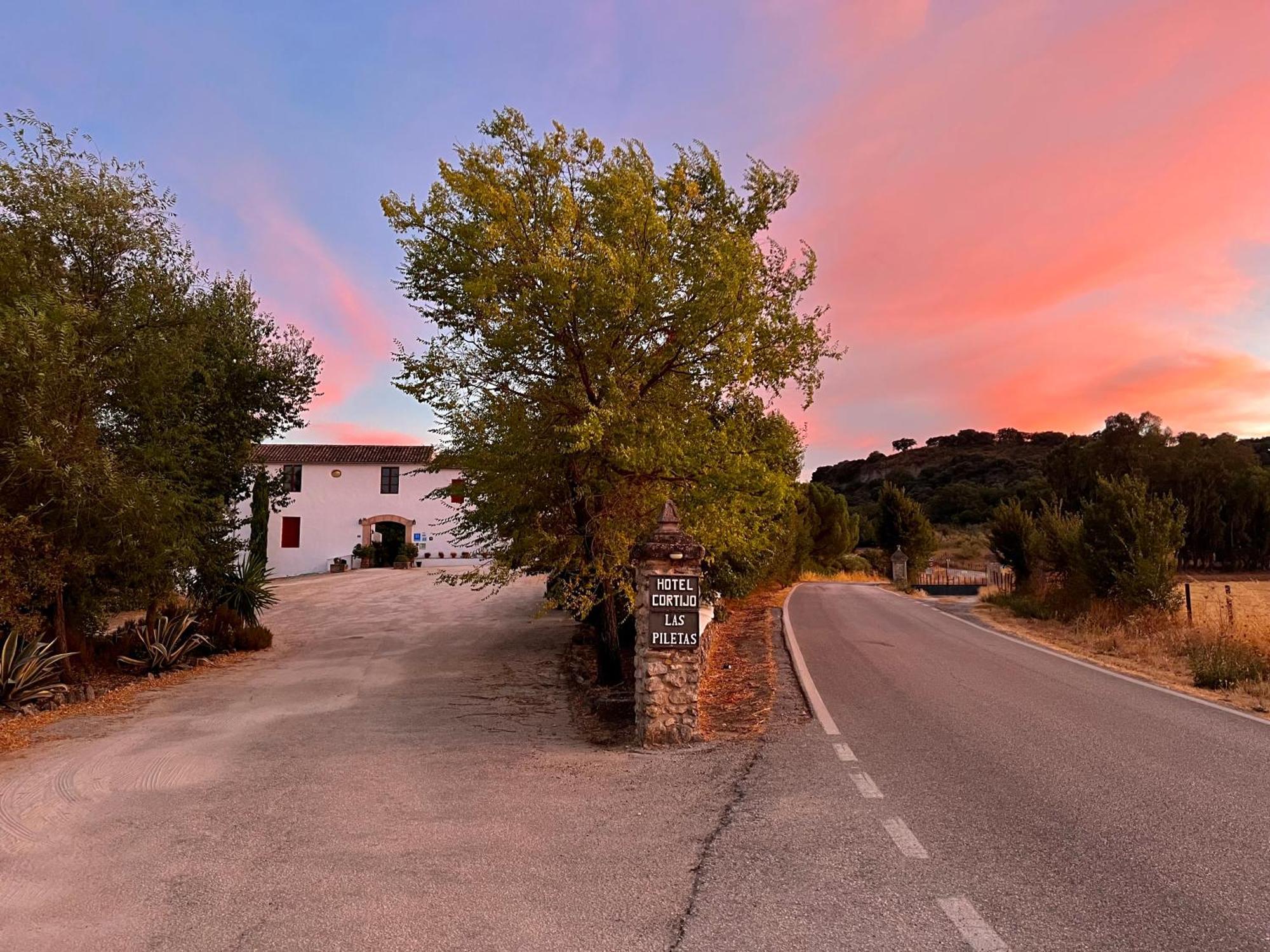 Hotel Cortijo Las Piletas Ronda Luaran gambar